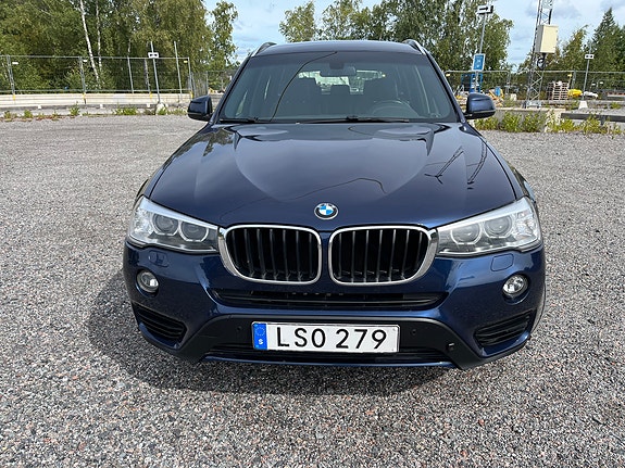 BMW X3 4 of 8