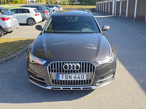 Audi A6 allroad 9 of 30