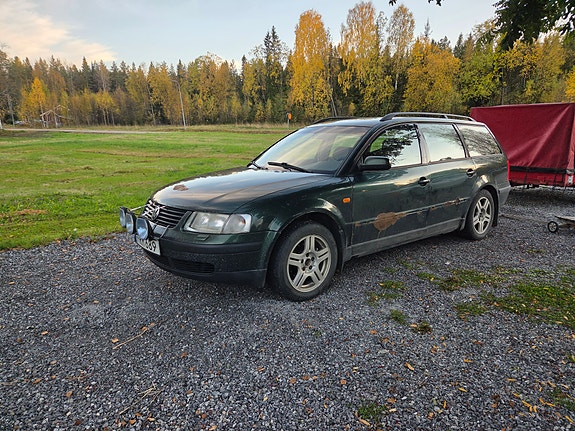 Volkswagen Passat 5 of 5