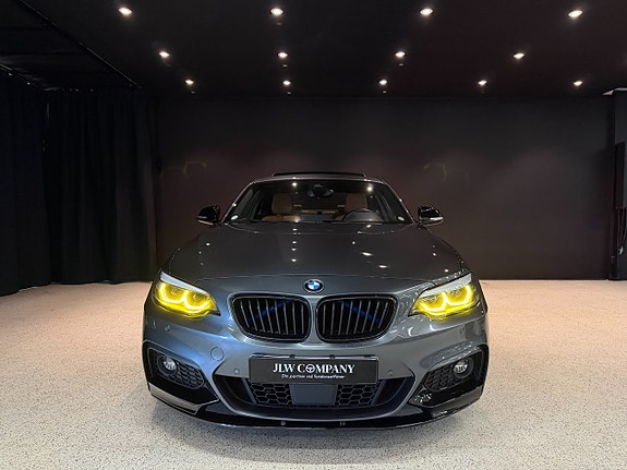 BMW 230i 2 of 20