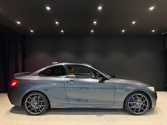 BMW 230i 6 of 20