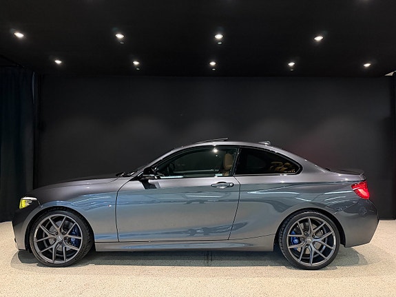 BMW 230i 3 of 20