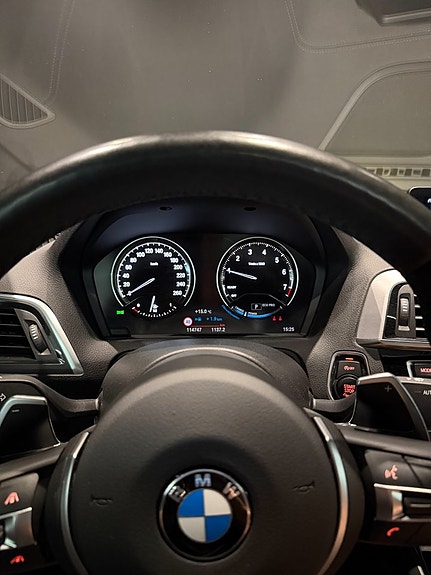 BMW 230i 19 of 20