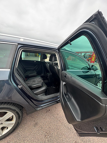 Volkswagen Passat 6 of 7