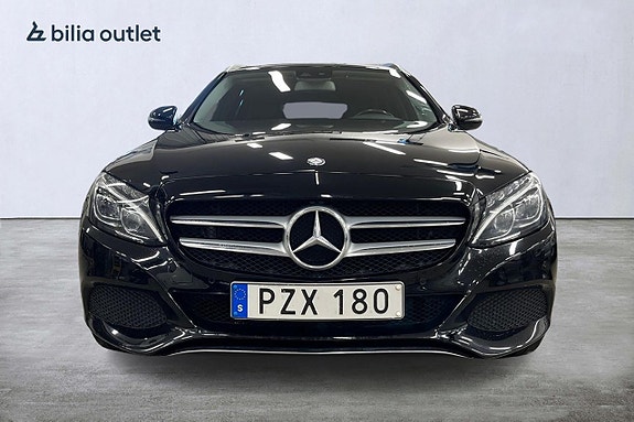 Mercedes-Benz C220 d 9 of 23