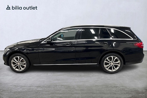 Mercedes-Benz C220 d 2 of 23