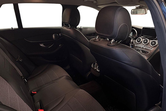 Mercedes-Benz C220 d 18 of 23