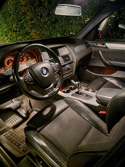 BMW X3 11 of 19