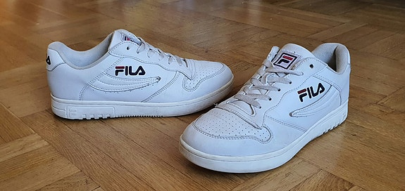 Product image 1 of 10