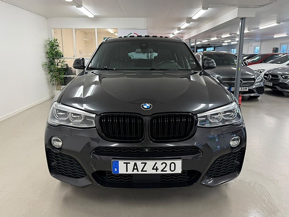BMW X4 3 of 27