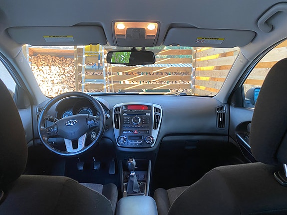 Kia Ceed 8 of 10