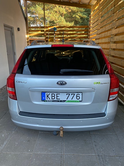 Kia Ceed 2 of 10