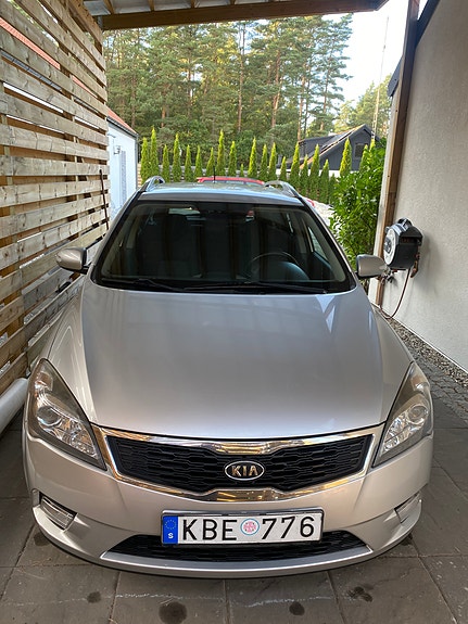 Kia Ceed 4 of 10