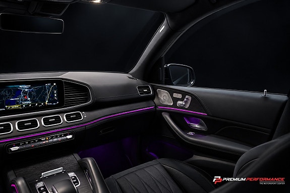 Mercedes-Benz GLE63 28 of 30