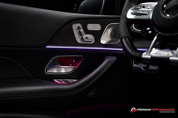 Mercedes-Benz GLE63 9 of 30