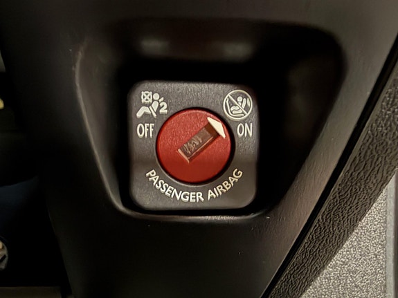 Peugeot 2008 26 of 30