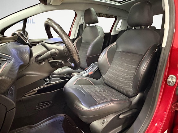 Peugeot 2008 11 of 30