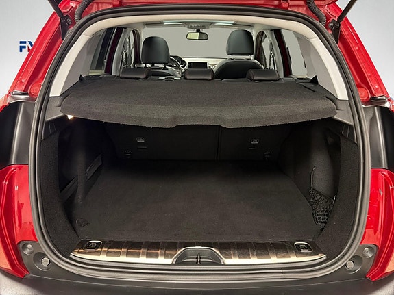 Peugeot 2008 29 of 30