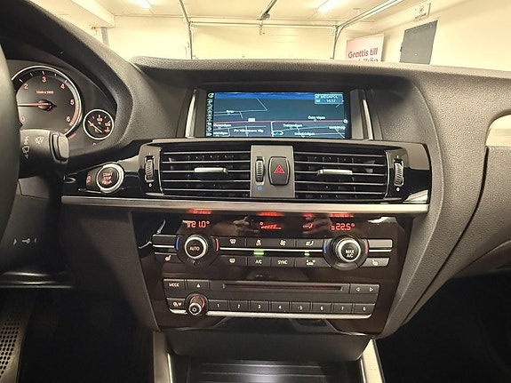 BMW X4 24 of 27