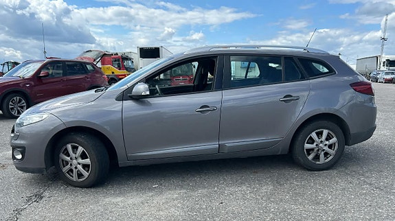 Renault Megane III 10 of 10