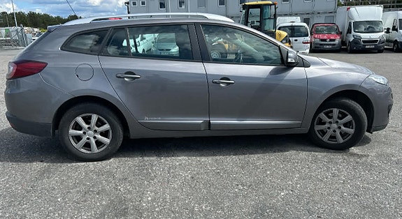 Renault Megane III 4 of 10