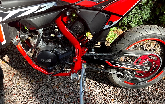 Beta Beta RR 50 Motard Track 3 of 9