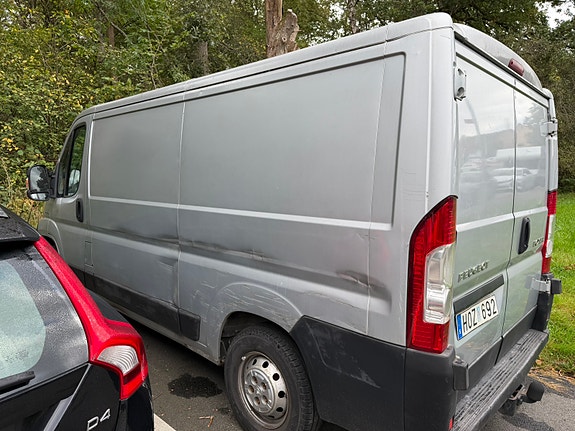 Peugeot Boxer 17 of 21
