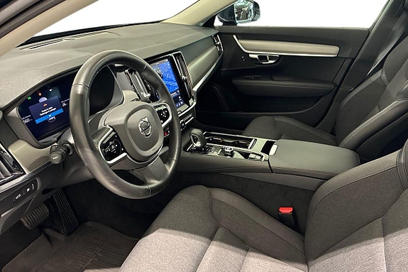 Volvo V90 14 of 29