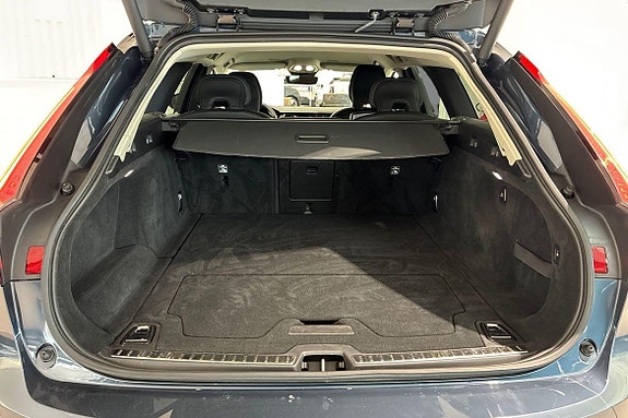 Volvo V90 12 of 29