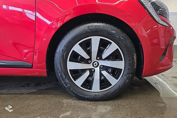 Renault Clio 20 of 21