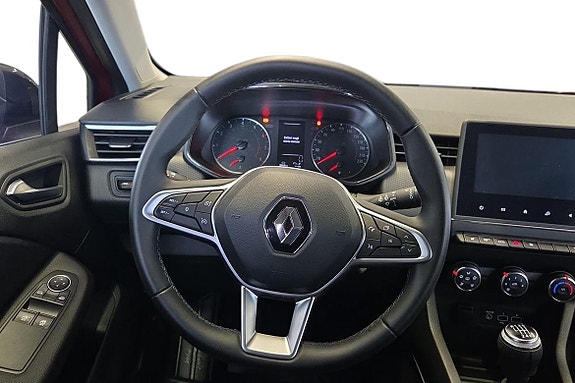 Renault Clio 11 of 21