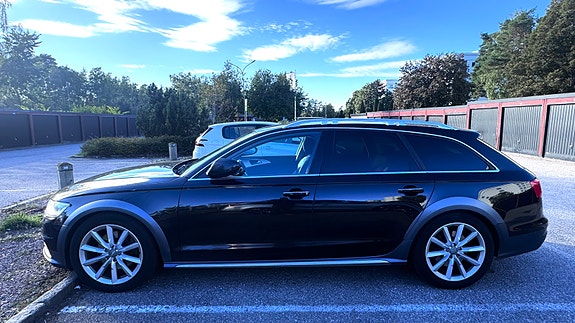 Audi A6 allroad 9 of 13