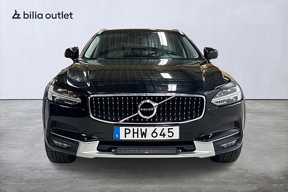 Volvo V90 Cross Country 3 of 27