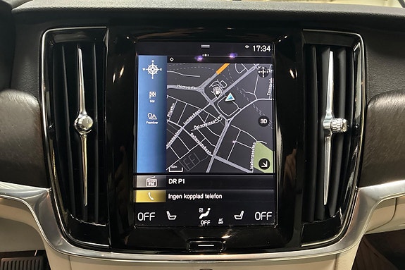 Volvo V90 Cross Country 18 of 27