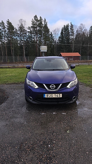 Nissan Qashqai 2 of 3
