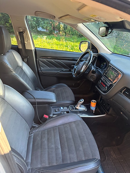 Mitsubishi Outlander 7 of 8