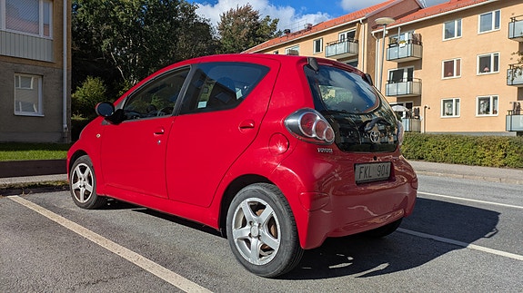 Toyota Aygo 3 of 5