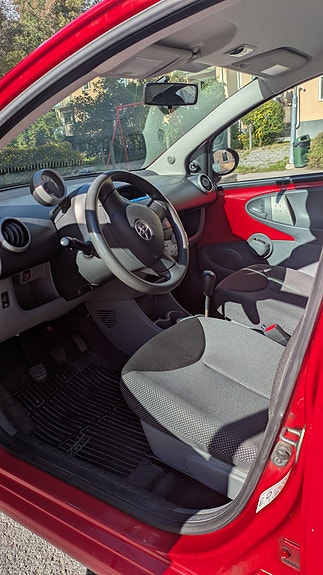 Toyota Aygo 4 of 5