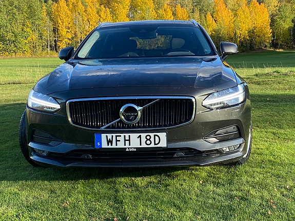 Volvo V90 4 of 12