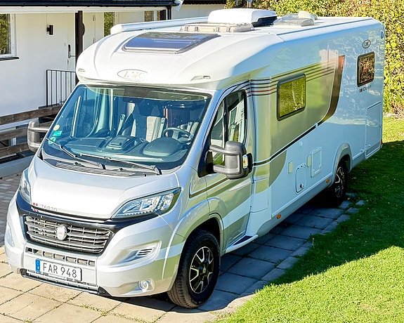 Till salu: LMC Cruiser T683 G Automat – Dubbade Vinterdäck - AC i Bodel ...