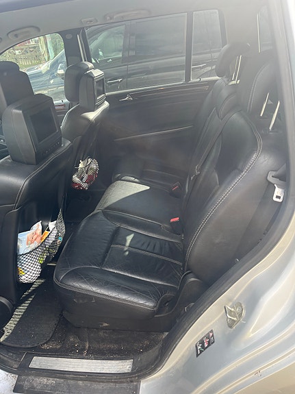 Mercedes-Benz GL420 8 of 14