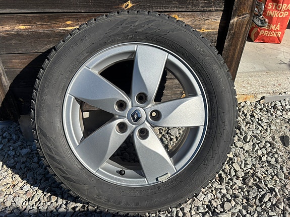 Renault Scenic XMod 16 of 16