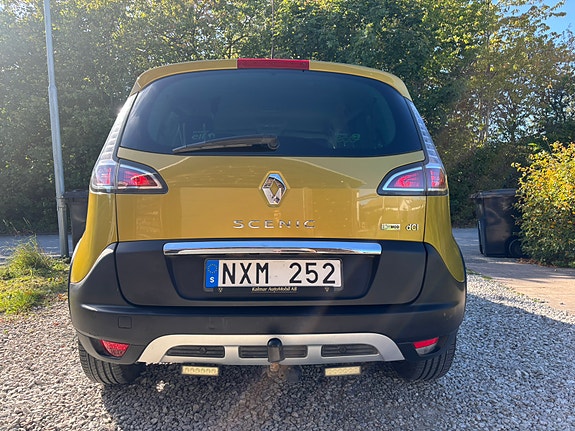 Renault Scenic XMod 9 of 16