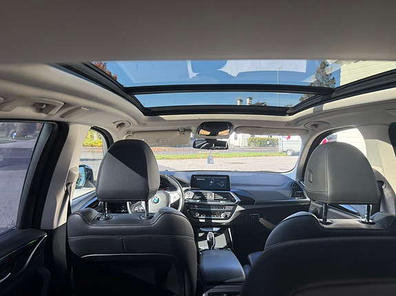BMW X3 8 of 9