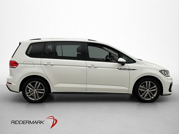 Volkswagen Touran 9 of 27