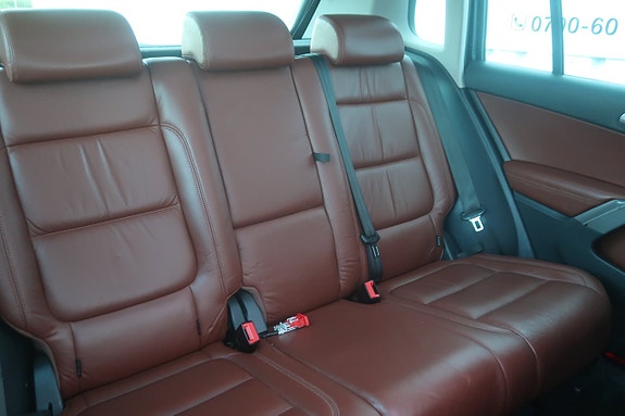 Volkswagen Tiguan 8 of 27