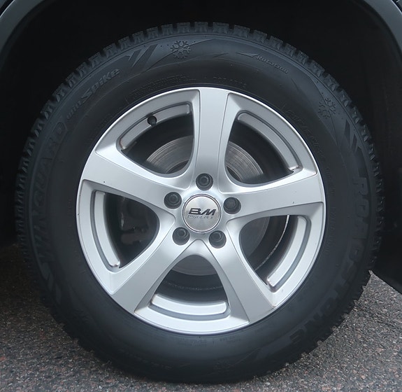 Volkswagen Tiguan 18 of 27
