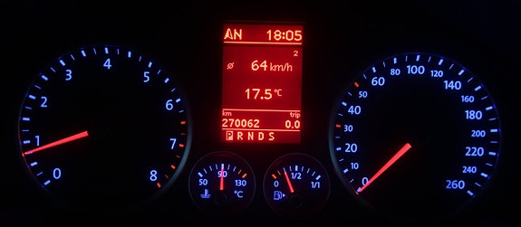 Volkswagen Tiguan 10 of 27
