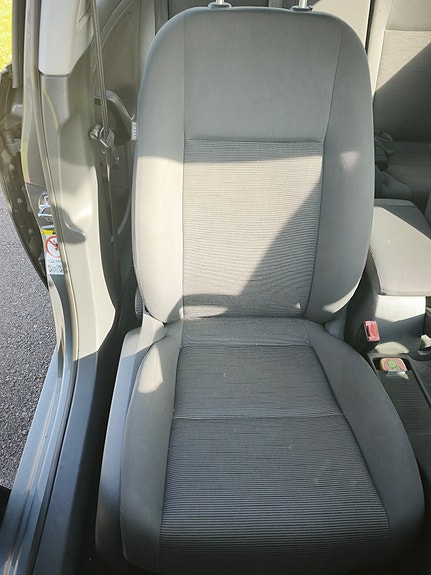 Volkswagen Golf V 8 of 18