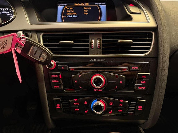 Audi A4 17 of 23